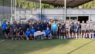 Galatasaray mesaisi sürüyor