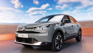 Yenilenen 2025 Citroen C4 - C4 X Tanıtıldı