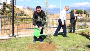 ALKÜ'de fidanlar toprakla buluştu