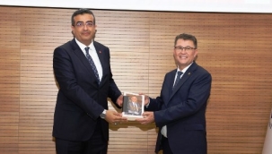 ALKÜ'lü Prof. Dr. Özgür Kasım Aydemir'e önemli görev