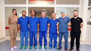 Dünyaca ünlü hekim Alanya'da 5 farklı operasyona imza attı