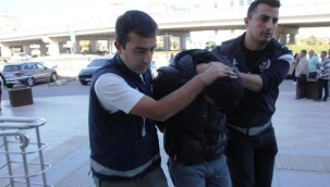 Fotoğraf stüdyosu hırsızlığı şüphelisi 2 şahıs yakalandı
