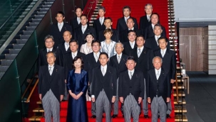 Japonya'da hükümet istifa etti