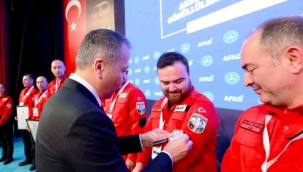 AKUT Alanya'ya Bakan Yerlikaya'dan büyük onur