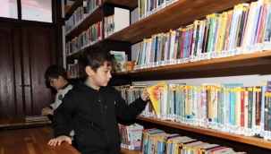 Alanya Belediyesi Çocuk Kütüphanesi yeni yerinde hizmete başladı