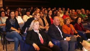 Alanya'da Menopoz Öncesi ve Sonrasında Kadın Sağlığında Hormonlar' anlatıldı