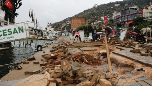 Alanya İskelesi'nde çöken alanlar için harekete geçildi 