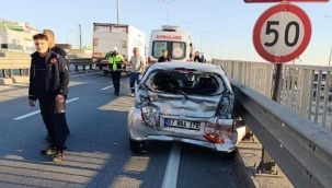 Alanya yolunda beton mikseri otomobile çarptı: 2 yaralı