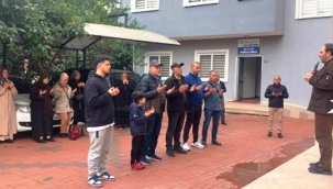 Alanyalı umreciler kutsal topraklara dualarla uğurlandı