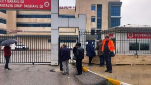 Eski kız arkadaşının babası tarafından bıçaklanan genç öldü 