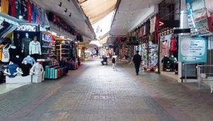 Alanya Belediyesi'nden esnafa jest. Ruhsat başvuru süreleri uzatıldı