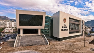 Alanya Belediyesi yeni binasında hizmet vermeye başladı