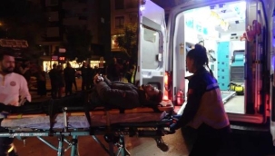 Alanya'da otomobil ile motosiklet kavşakta çarpıştı: 2 yaralı