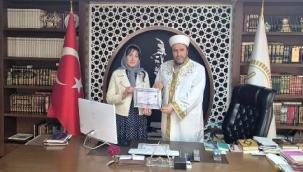 Alanya'da yaşayan Ukraynalı kadın  Müslüman oldu