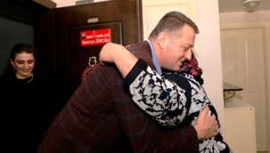 Fatih Ürkmezer yeni yılda şehit ailesini unutmadı