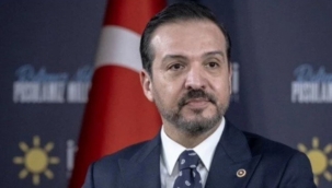 İYİ Parti'den istifa eden Kürşad Zorlu, AK Parti'ye geçti: Rozetini Erdoğan taktı