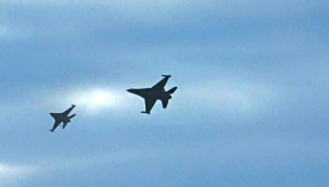 SoloTürk'ten Antalya semalarında deniz üstü eğitim uçuşu