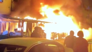 Spotçuda başlayan yangın apartmanı sardı: 1 ölü, 2 yaralı