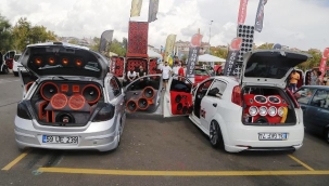 Trabzon'da Modifiye ve Klasik Araçlar Festivali düzenlendi