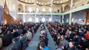 Alanya'da bu akşam eller 6 Şubat'ta yaşamını yitirenler için kalkacak 