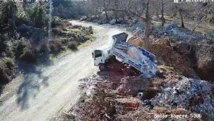 Alanya'da kaçak moloz ve hafriyat dökümüne fotokapanlı takip