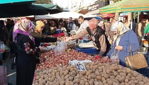 Alanya'da pazarcılar yarın çözüm için toplanıyor
