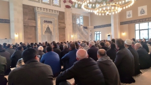 Alanya'da Sakine-Nesibe Zamanoğlu Camii bugün kılınan cuma namazı ile kapılarını ibadete açtı