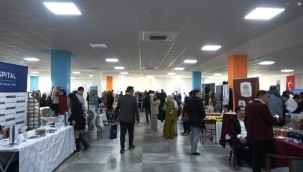 ALKÜ'de Kariyer Zirvesi 8'inci İstihdam Fuarı başladı