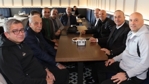 Çavuşoğlu'ndan Alanyaspor ziyareti