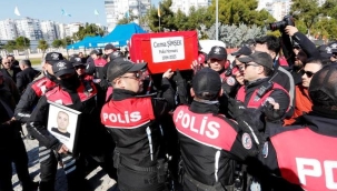 Kazada hayatını kaybeden yunus polisi gözyaşlarıyla uğurlandı