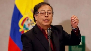 Kolombiya Devlet Başkanı Petro'dan ABD'yle anlaşmayı kabul eden Zelenskiy'e: 'Budala'