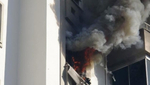 Ocakta unutulan yağ yangına sebep oldu