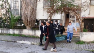 Yangında depoda mahsur kalan 65 yaşındaki şahıs hayatını kaybetti