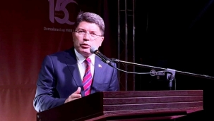 Adalet Bakanı Tunç: Suçlamalara cevap verilecek yer sokaklar değil