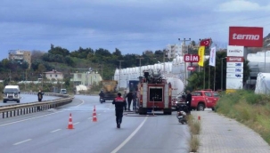 Alanya'da akaryakıt tankeri teker kısmından alev aldı
