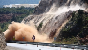 Alanya'da aynı bölgede ikinci kez dinamit patlatıldı! Yol yine kapandı