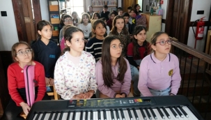 Alanya'da çocuk korosu kuruldu