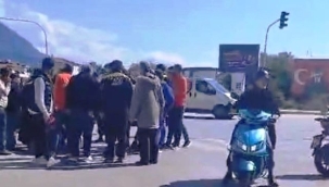 Alanya'da motosiklete çarpan sürücü kayıplara karıştı