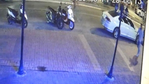 Alanya'da sokak ortasında tartıştığı kişiyi bıçaklayıp kaçtı