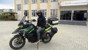 Alanya'da trafik polisinden motosikletli öğretmene nasihat: Ailene evlat acısı yaşatma, ben yaşadım