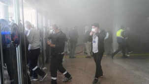 AÜ Tıp Fakültesi Hastanesinde korkutan yangın: Hastalar tahliye edildi