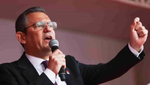 CHP 6 Nisan'da olağanüstü kurultaya gidiyor