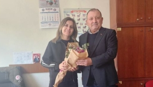 Mehmet Rüzgar 8 Mart'ta kadınları unutmadı