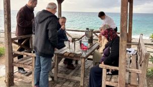 Alanya'da çekirdek çitleme keyfinin bedeli ağır oldu 