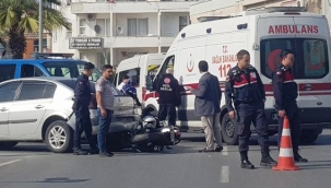 Alanya'da motosiklet otomobilin altına girdi: 1 yaralı 