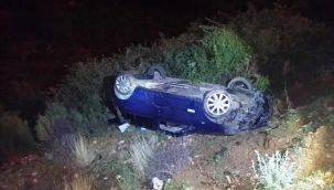 Alanya'da otomobil şarampole yuvarlandı: 1 yaralı