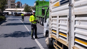 Alanya Emniyeti yük taşıyan araçları affetmedi 