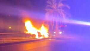 Alanya yolunda 16'lık sürücü kaza yaptı! Hem araç yandı hem cezadan kaçamadı