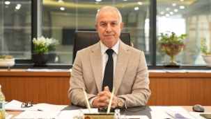 BAŞKAN ÖZÇELİK 23 NİSAN ULUSAL EGEMENLİK VE ÇOCUK BAYRAMI'NI KUTLADI