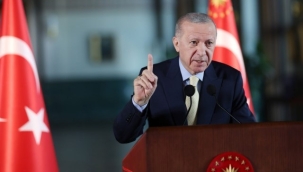 Cumhurbaşkanı Erdoğan: "Muhalefet sahte gündemle oyalanırken, biz ülkemizi büyütmeyi sürdüreceğiz"